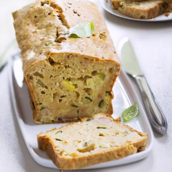 Cake thon, courgette, basilic