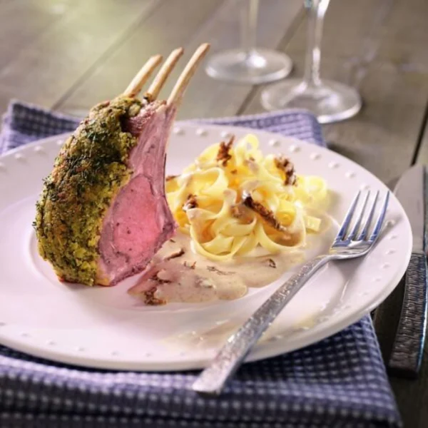 Carré d’agneau aux morilles