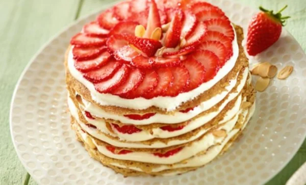 Fraisier de crêpes