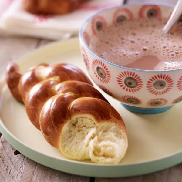 La savoureuse brioche tressée en épi