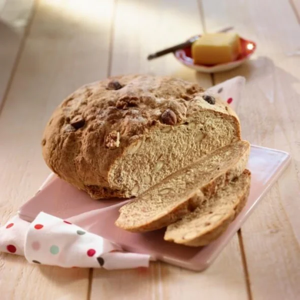 Pain aux noix et aux noisettes