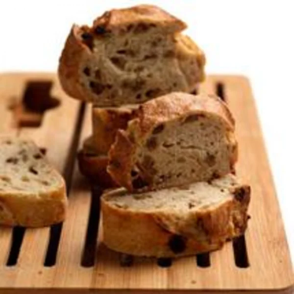 Pain aux raisins secs et Roquefort