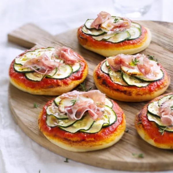 Pizza chèvre, courgette, coppa