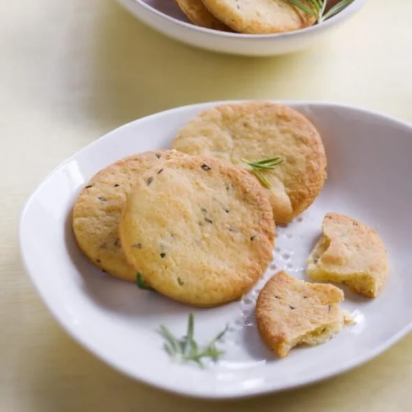 Sablés parmesan romarin