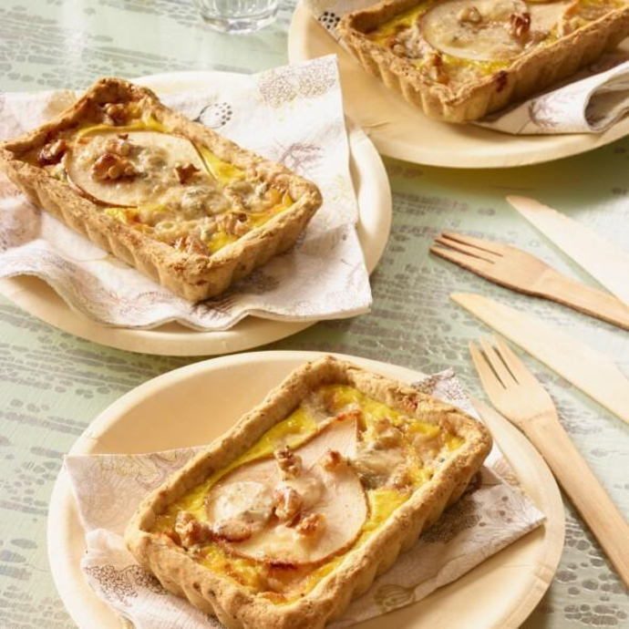 Tartelettes gorgonzola, poires et noix