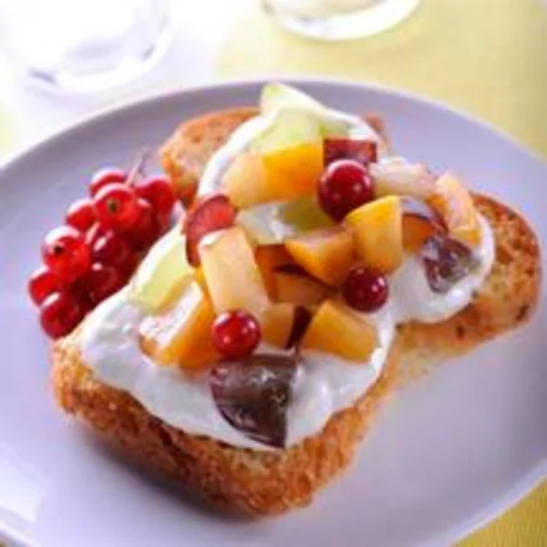 Tartine aux fruits d’été
