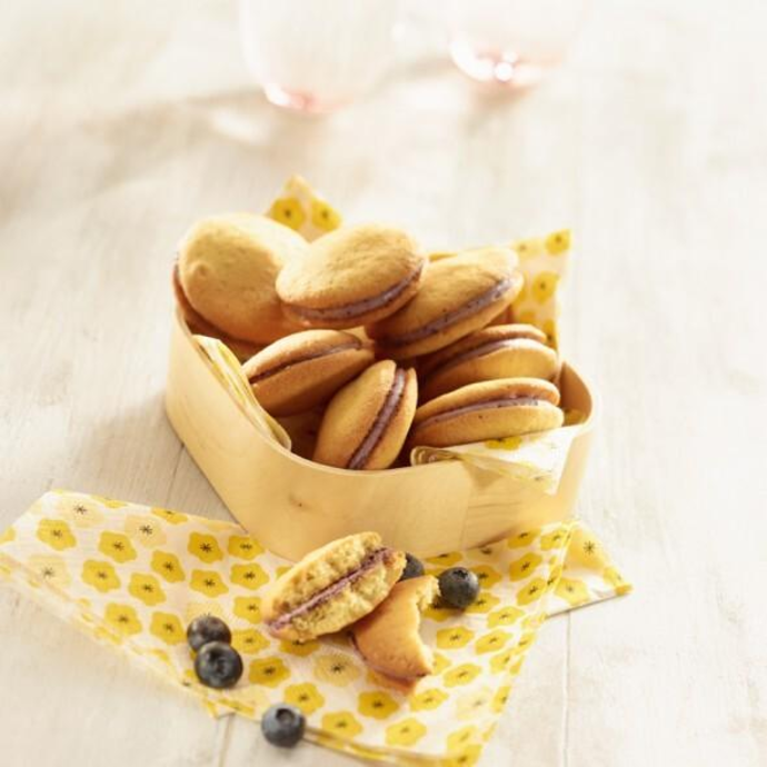 WHOOPIES