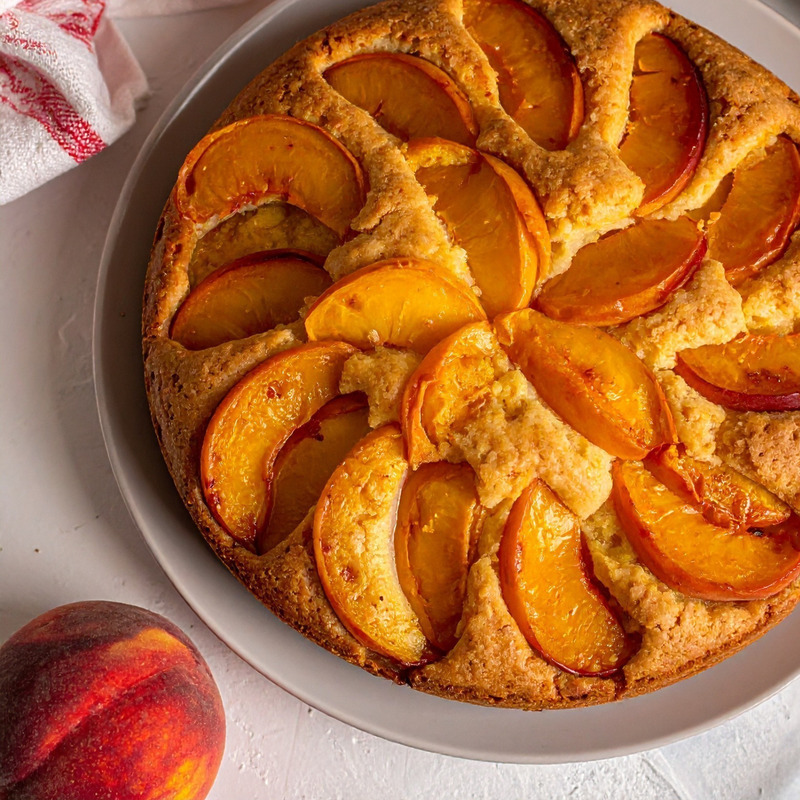 Gâteau léger aux pêches