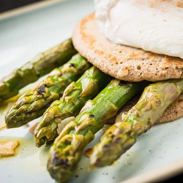 Pancakes aux asperges