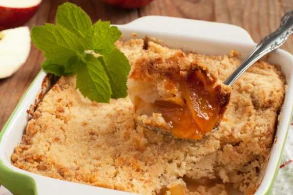 Crumble aux pommes, aux épices et au sirop d’agave