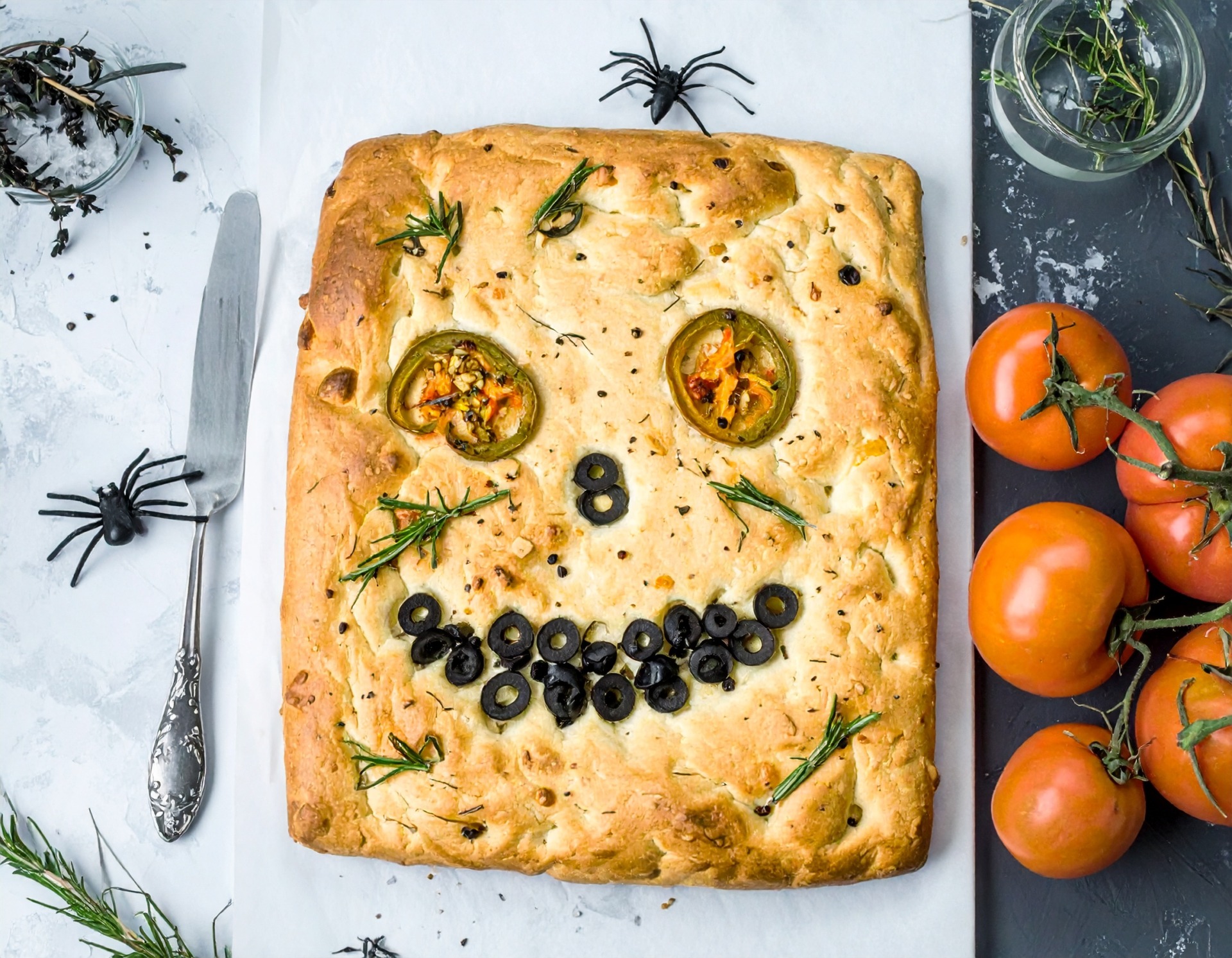 Focaccia monstrueusement gourmande d’Halloween